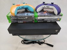 Microsoft Xbox One X 1TB