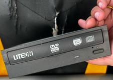 LiteOn IHAS324-17 DVDRW SATA