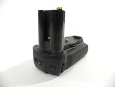 Nikon MB-D100 Battery Grip con