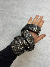 Cintura in pelle e metallo con