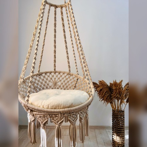 Sedia sospesa macramè