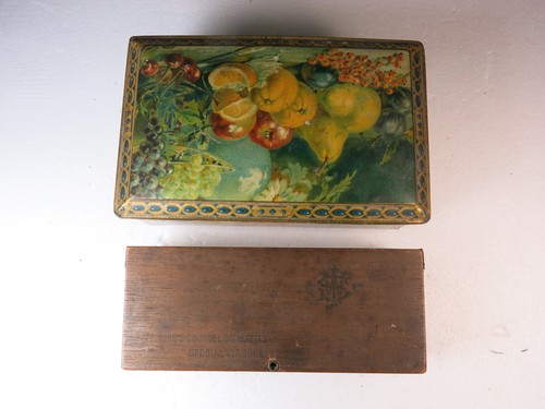 Vintage tin box fruit still - fruit,