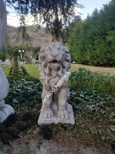 Statua leone seduto diritto - leone,