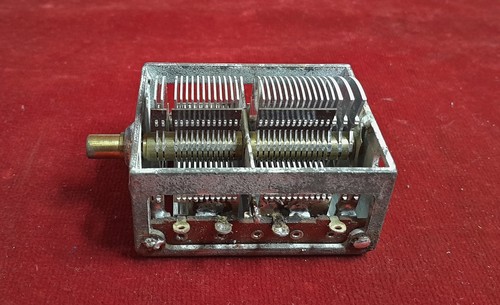 Condensatore variabile 4 - condensatore, a