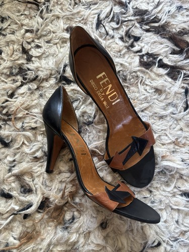 Sandali con cinturino - , fendi