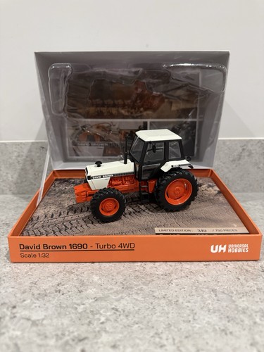 Universal hobbies trattore - universal,