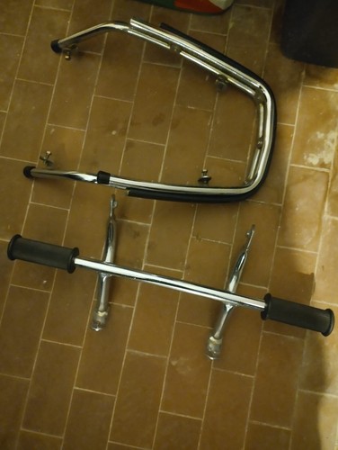 Protezione parafango - , e