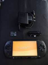 Sony PSP Street E1004 + Psp Camera 450 + Memory Stick + Carica Batterie