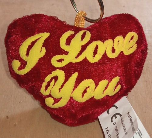 Peluche cuore con scritta i - cuore,