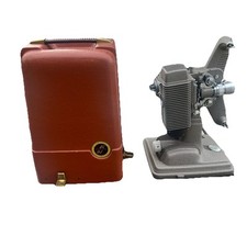 Proiettore Revere Camera Company modello 85 8mm 