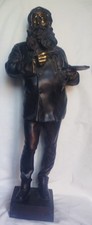 scultura di bronzo di Ernesr