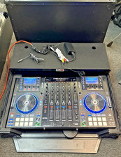 Denon MCX8000 Controller per DJ con custodia rigida professionale