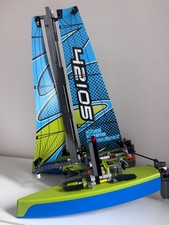 LEGO Technic 42105 Catamarano senza istruzioni e scatola