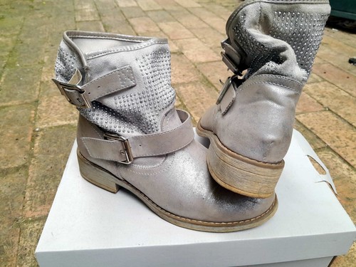Stivaletto donna argentato