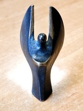 Scultura in bronzo angelo con