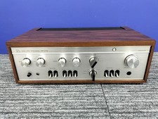 Amplificatore integrato Luxman