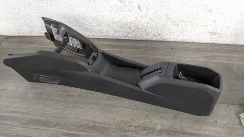 Peugeot 208 console - peugeot,