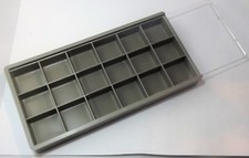 Scatola 18 spazi coperchio a