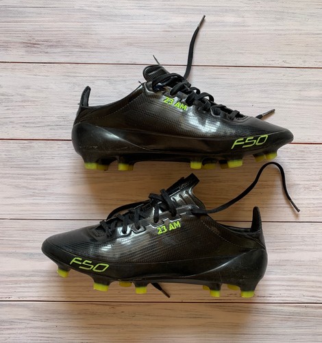Scarpe tacchetti calcio adidas - scarpe,