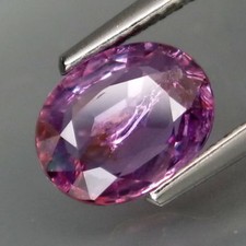 1.65 CTS EXCELENTE ZAFIRO COLOR LAVANDA. SIN TRATAR