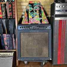 Amplificatore combinato per