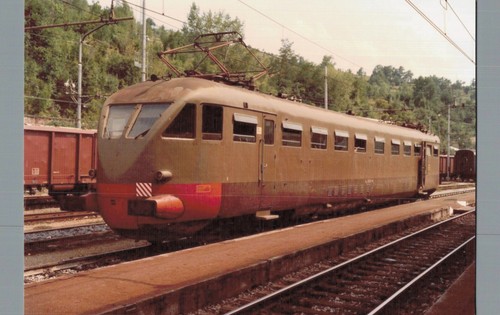 Massa pontremoli stazione - massa,