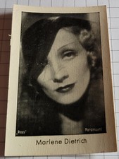 Attrice MARLENE DIETRICH |