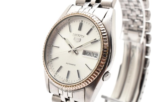 Quasi nuovo seiko 5 - 【quasi,