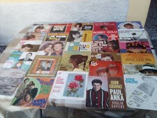 Lotto 28 vinili 45 giri anni ’60 e ‘70’: Milva,Pooh,Morandi...+ CUSTODIA OMAGGIO