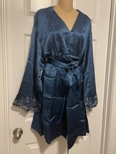 Accappatoio corto avvolgente