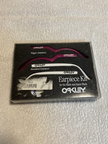 Oakley razor blade - razor,
