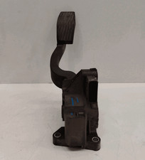 55702020 Pedale acceleratore