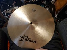 Zildjian 16" THIN CRASH logo