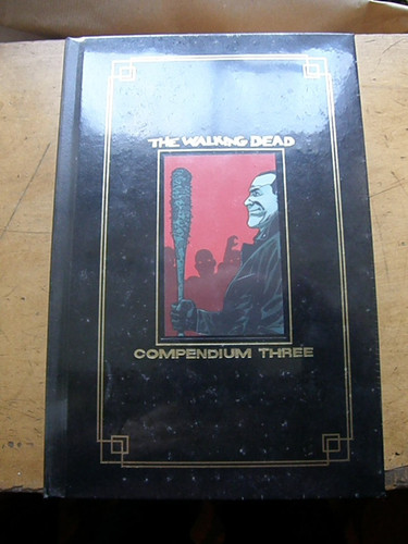 The walking dead hardcover - walking,