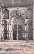 33 SAINT EMILION EGLISE