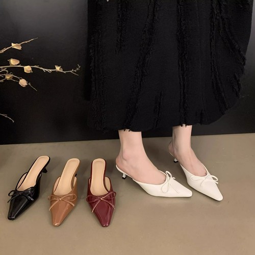Mules estivi punta con - punta,