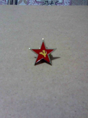 Spilla stella rossa - , con