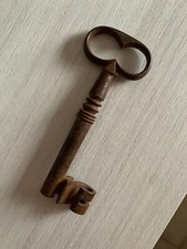 Antica chiave femmina in ferro