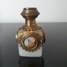 Flacon Palais Royal Opaline