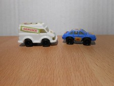 KINDER FERRERO: AUTO BLU CON FURGONE DI SOCCORSO BIANCO  K 94 N. 30