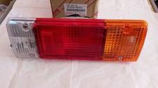TOYOTA HZJ79 FANALE POSTERIORE DESTRO ORIGINALE 81550-60422