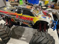 camion traxxas t maxx 2.5 solo