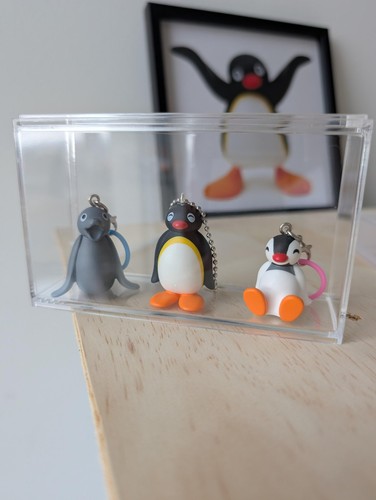Pingu friends keychain set - pingu,