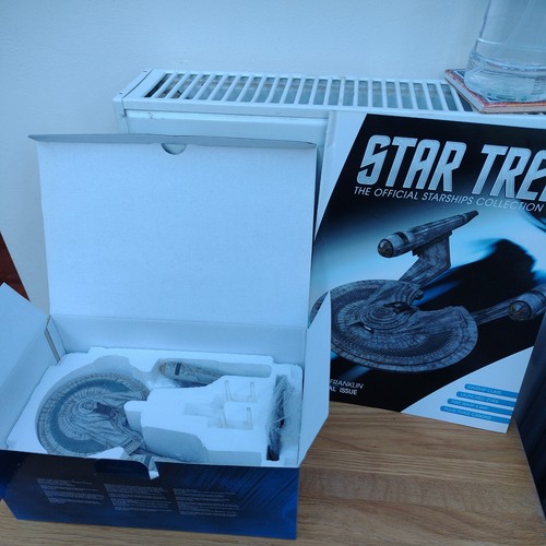 Eaglemoss star trek starships - star,