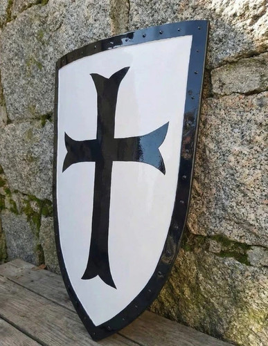 Scudo templare croce nera - templare,