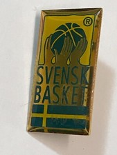 Spilla SVENSK BASKET-Bavero/Badge-Federazione Svedese Pallacanestro-SBBF-Svezia