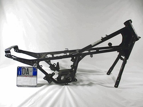 Telaio con targa kit chiavi - e,