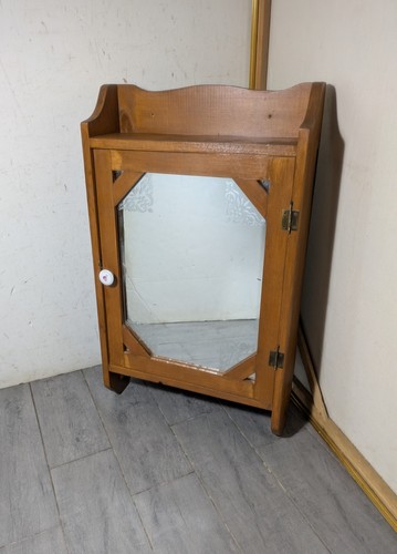 Specchio inciso vintage