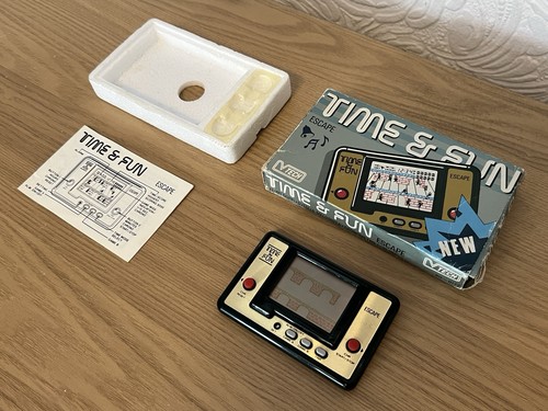 Gioco lcd time - time, escape