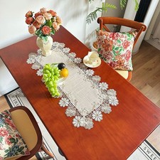 Tavolo europeo in lino per